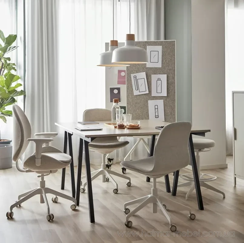 Доска информационная передвижная ELLOVEN IKEA белый Доска информационная передвижная ELLOVEN IKEA белый