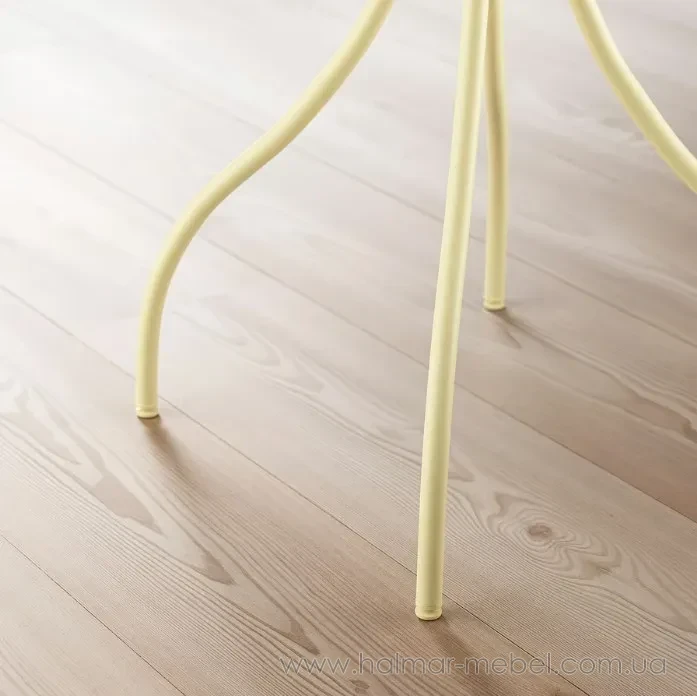 Стол журнальный TÅNEBRO IKEA бледно-желтый Стол журнальный TÅNEBRO IKEA бледно-желтый