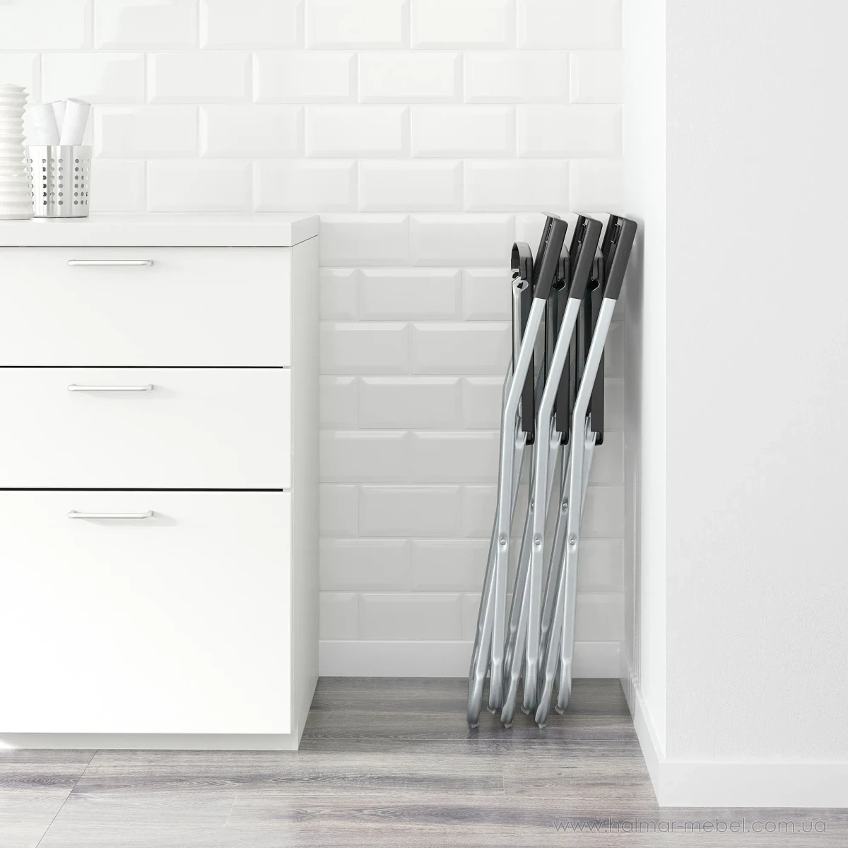 Стул складной GUNDE IKEA черный Стул складной GUNDE IKEA черный