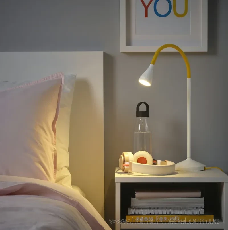 Настільна лампа LED NÄVLINGE IKEA білий/жовтий Настільна лампа LED NÄVLINGE IKEA білий/жовтий