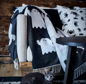 Плед KUSTFYR IKEA чорний/білий Плед KUSTFYR IKEA чорний/білий